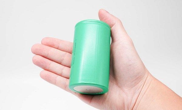 46大圓柱電池產(chǎn)業(yè)化加速